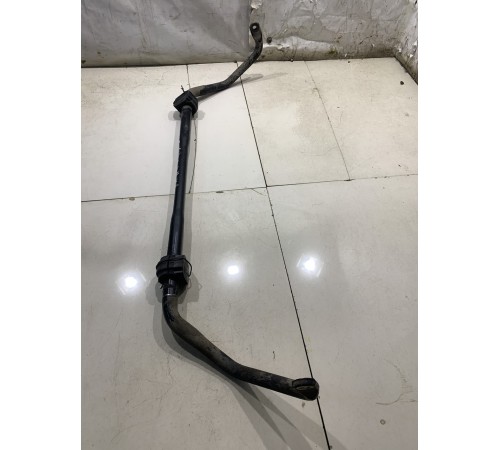 Стабилизатор передний