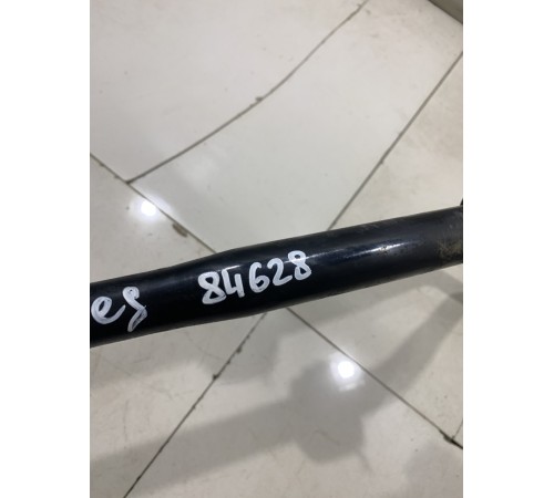 Стабилизатор передний