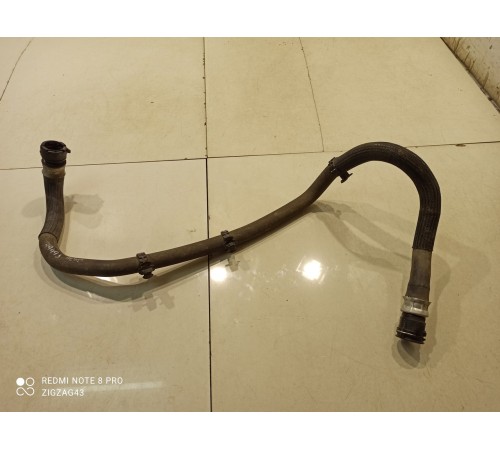 Патрубок системы охлаждения