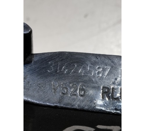 Петля двери(задняя левая верхняя)