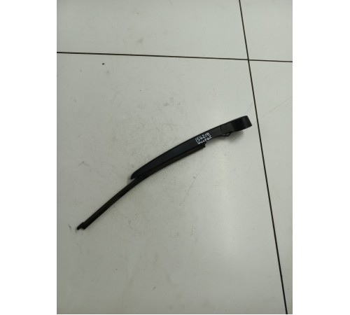 Поводок крышки багажника