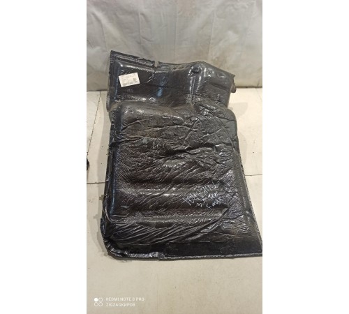 Напольное покрытие заднее левое