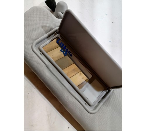 Козырек левый водительский