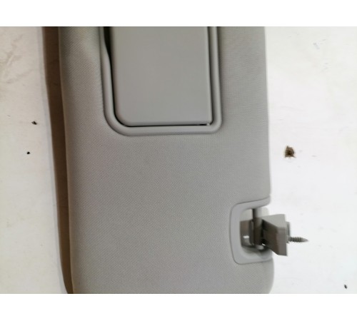 Козырек левый водительский