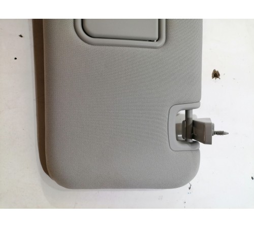 Козырек левый водительский