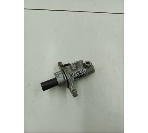 Главный тормозной цилиндр