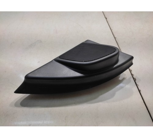 Динамик двери (передний, правый)