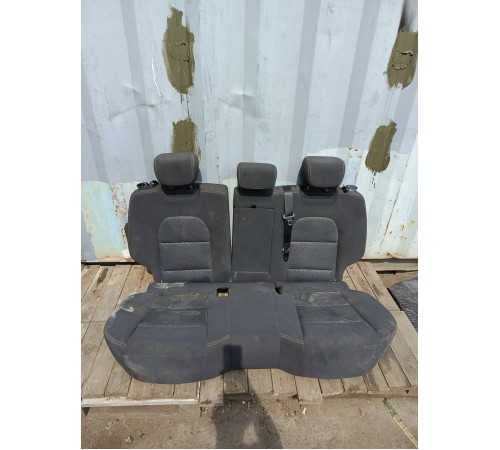 Задний ряд сидений