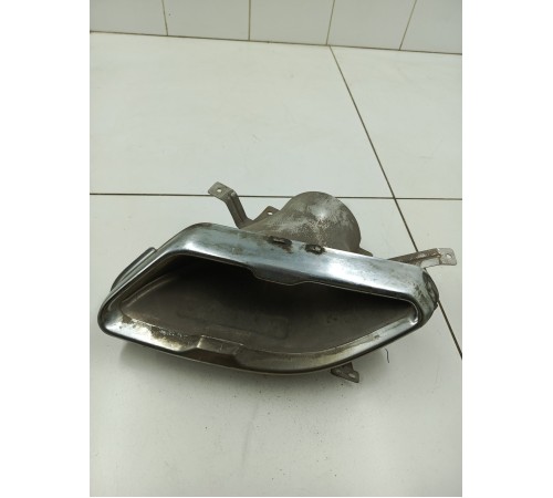 Декоративная насадка выхлопной трубы (левая)