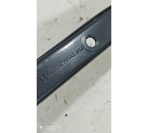 Направляющая сдвижной двери правая