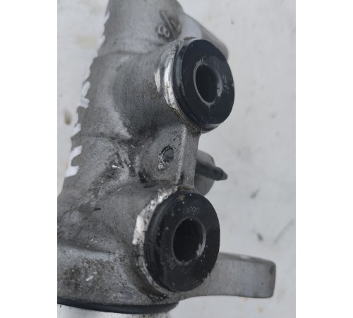 Главный тормозной цилиндр