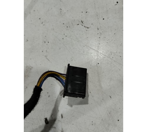 Электропроводка двери (передняя правая)