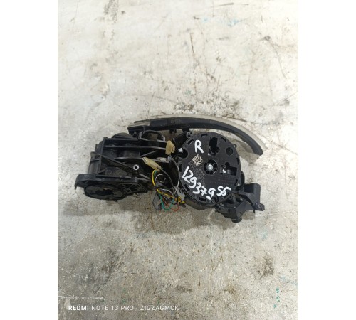 Камера в зеркало боковая правая с моторчиком регулировки зеркального элемента