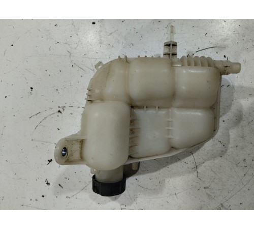 Бачок расширительный