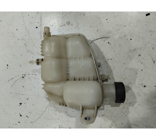 Бачок расширительный