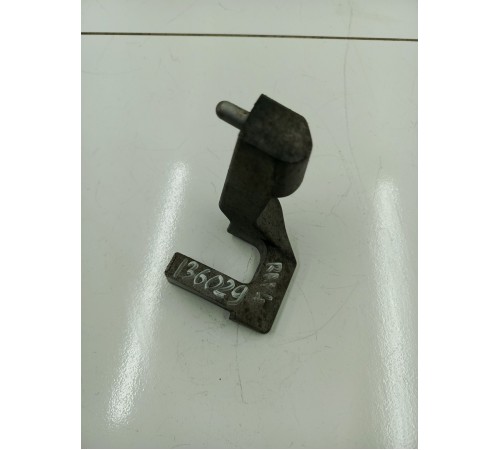 Кронштейн двигателя