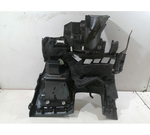 Накладка торпедо левая нижняя