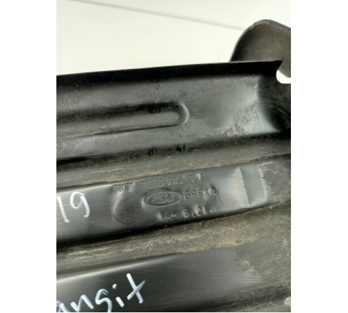 Кронштейн подножки передний