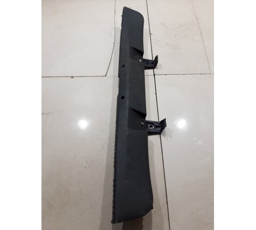 Накладка задней панели замка багажника