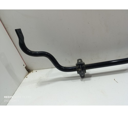 Стабилизатор передний