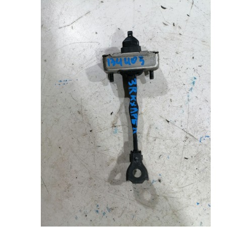 Ограничитель двери задний правый