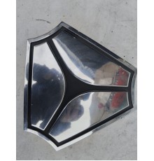 Эмблема капота