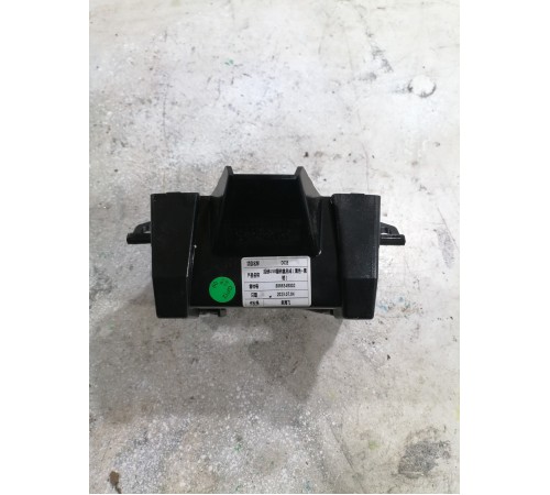 Бардачок центральной консоли задний