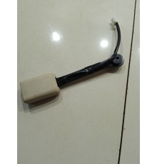 Ответная часть ремня безопасности (передняя левая)