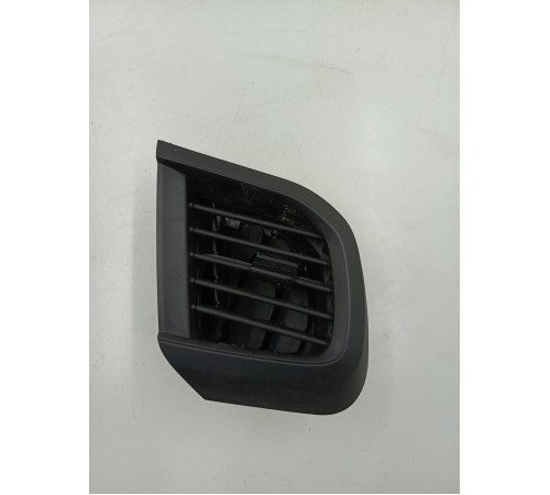 Дефлектор воздушный (левый)