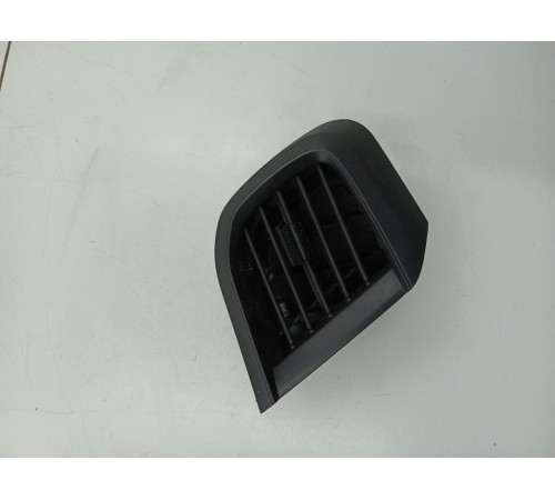 Дефлектор воздушный (левый)