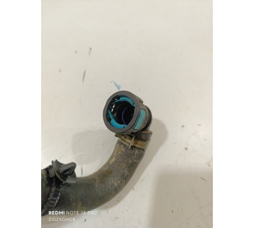 Патрубок охлаждения