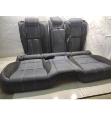 Заднее сиденье