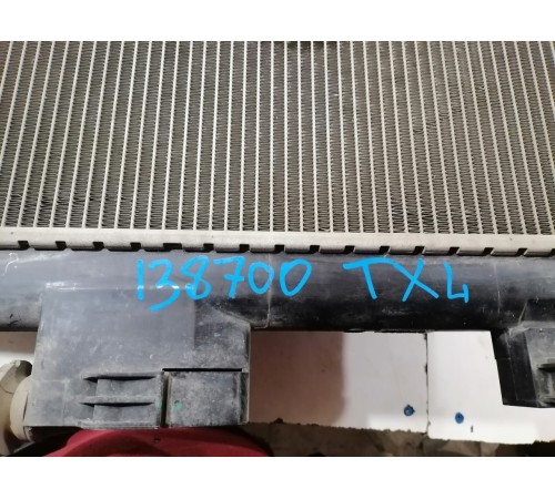 Радиатор охлаждения двигателя основной