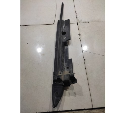 Пыльник крыла передний левый