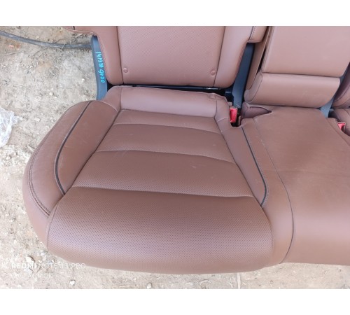 Задний ряд сидений