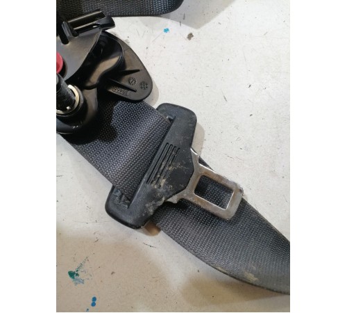 Ремень безопасности передний левый