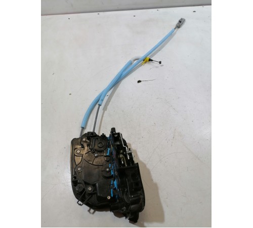 Замок двери задний правый