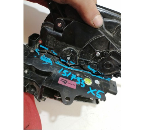 Замок двери задний правый