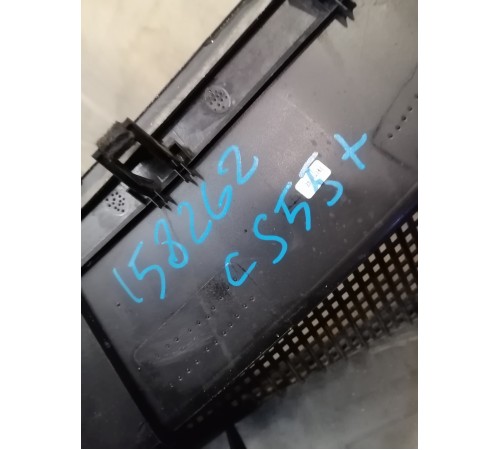 Жабо лобового стекла под дворники