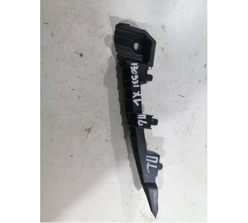 Кронштейн (крепление) переднего бампера левый