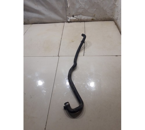 Патрубок системы охлаждения