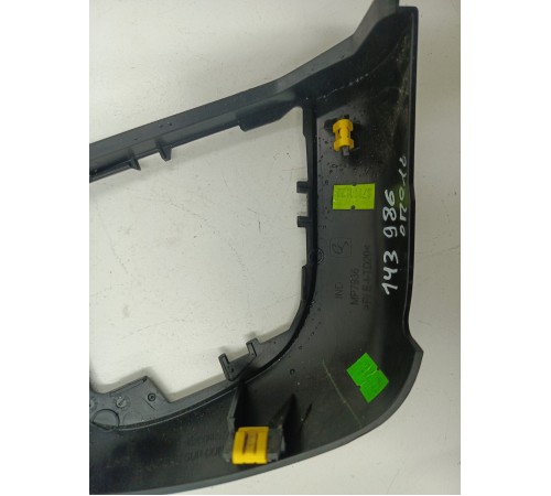 Накладка торпедо