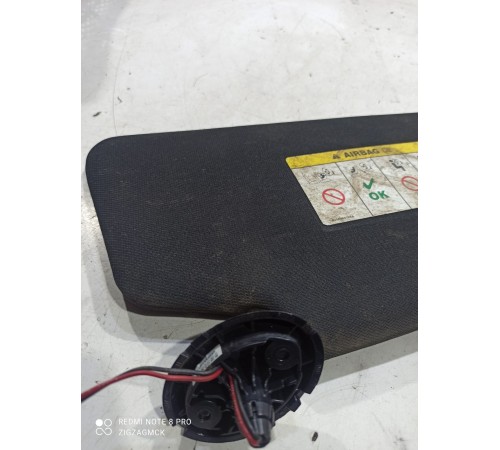 Солнцезащитный козырёк (левый)