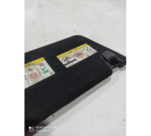 Солнцезащитный козырёк (левый)