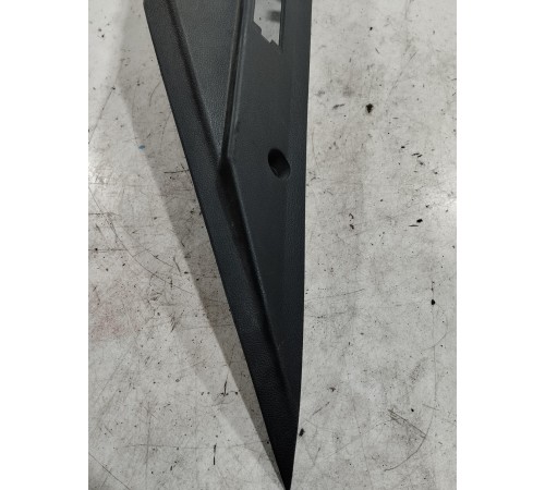 Обшивка стойки (задняя левая)