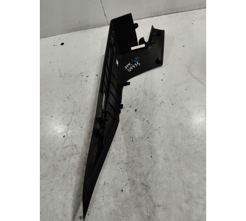 Обшивка стойки (задняя левая)