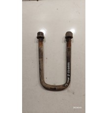 Скоба крепежная рессоры левая