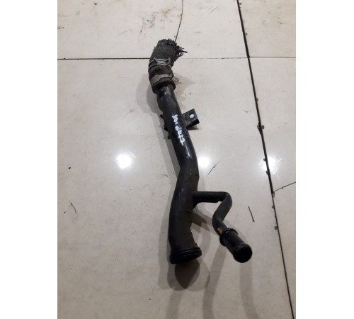 Патрубок системы охлаждения (металлический)