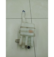 Бачок омывателя лобового стекла