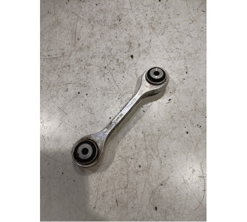 Стойка стабилизатора передняя